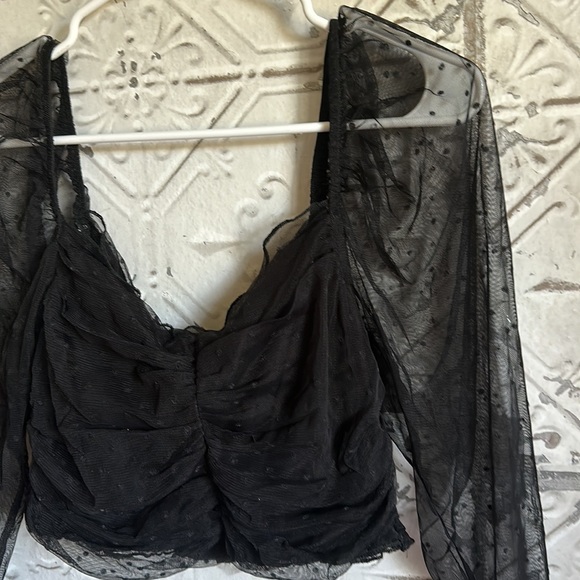 Polka dot lace mesh crop top - Picture 4 of 6